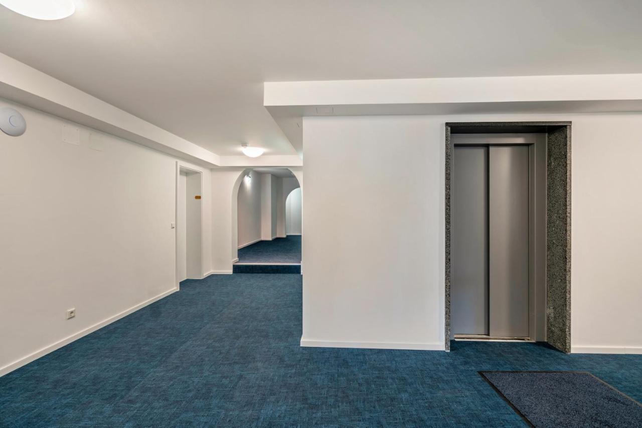 Huber Living Basic 209 * Germering